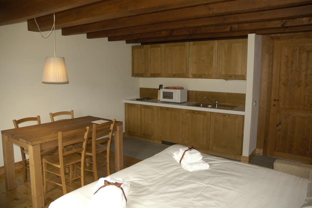 Pietre Gemelle Resort Alagna Valsesia Szoba fotó